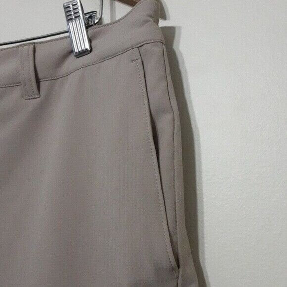 Magashchoni Mens  performance golf short in size 36 - Picture 3 of 11